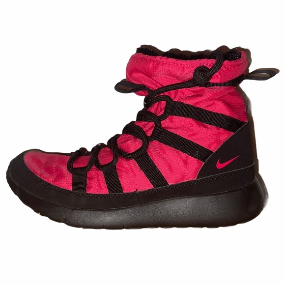 NEW Nike Roshe One HI Boots 807758 600 - Picture 1 of 4